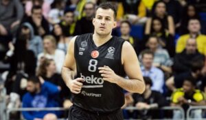 Bjelica ile yollar ayrıldı