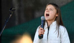 İsveçli aktivist Greta Thunberg tutuklandı