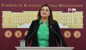 “Başarılı CHP’li belediyelerle uğraşıyorlar”   