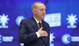 Cumhurbaşkanı Erdoğan yeniden Genel Başkan