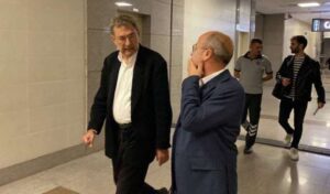 Orhan Pamuk, komşularıyla mahkemelik oldu