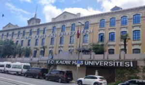 Kadir Has Üniversitesi’nde gerilim büyüyor!