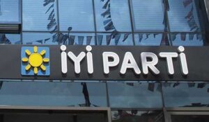 İYİ Parti’de yıkım sürüyor: 4 ilçe başkanı görevden alındı!