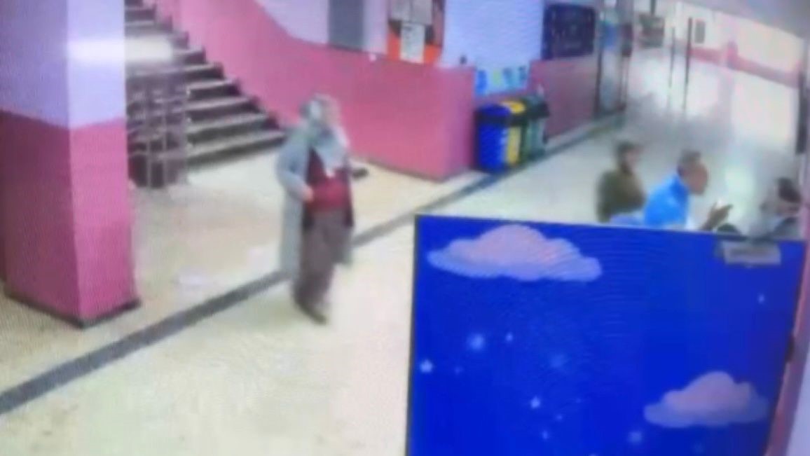 Eğitimciye yine şiddet… Maltepe’de müdürün odasını bastı