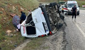 Malatya’da yolcu minibüsü devrildi! Çok sayıda yaralı…