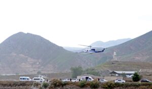 İran Kızılayı “Reisi’nin helikopteri bulundu” iddialarını yalanladı