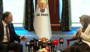 CHP’nin AK Parti’ye bayram ziyaretinde ‘asgari ücret’ çağrısı