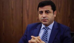 Demirtaş’a cumhurbaşkanına hakaret davasında hapis cezası