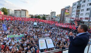 Özgür Özel gözaltı kararını değerlendirdi: Adaletin önünü kesmeyiz