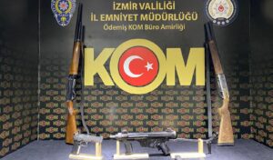 Silah tacirine operasyon: ‘Uzi’ ele geçirildi