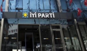 İYİ Parti’de toplu istifa