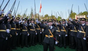 Zafer Partisi’nden ‘Teğmenime dokunma’ eylemi