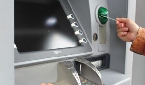 ATM’lerde para çekenler için yeni dönem: Limitler artıyor