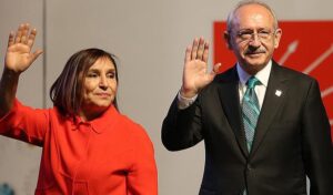 Kılıçdaroğlu ve eşi trafik kazası geçirdi