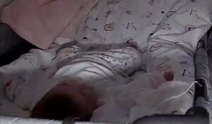 Hakkari’de Elsem bebek depreme böyle yakalandı