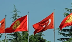 TBMM Başkanı Kurtulmuş, Kırgızistan’da görüşmelerde bulundu