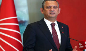 Özgür Özel yeniden genel başkan!