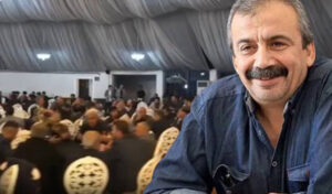 Düğünde müzik çalınmadı: Sırrı Süreyya Önder’e dua edildi